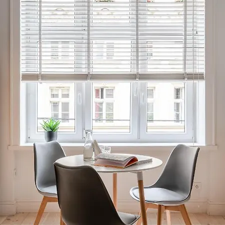 Rynek Stare 5 - Klima Netflix * ורוצלב