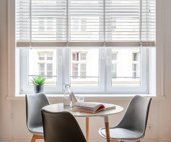 Rynek Stare 5 - Klima Netflix * Βρότσλαβ