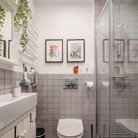 Rynek Stare 5 - Klima Netflix * Вроцлав