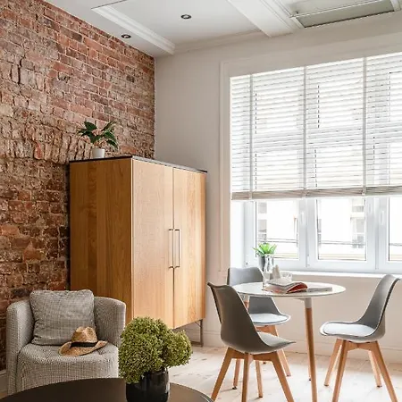 Rynek Stare Miasto 5 - Klima Netflix Apartment *