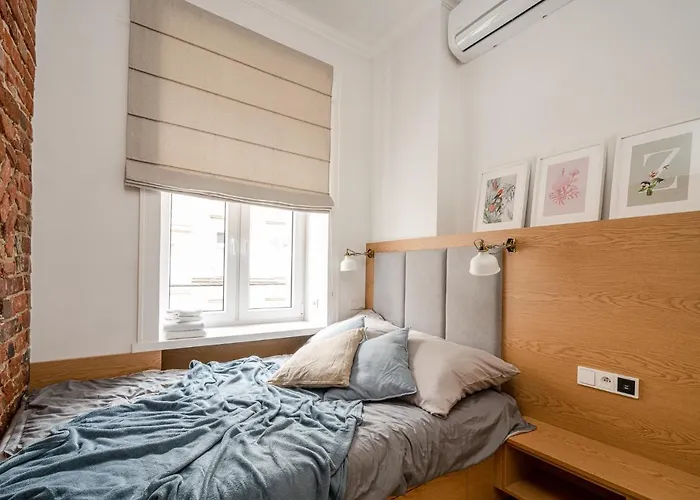 Rynek Stare 5 - Klima Netflix Apartment