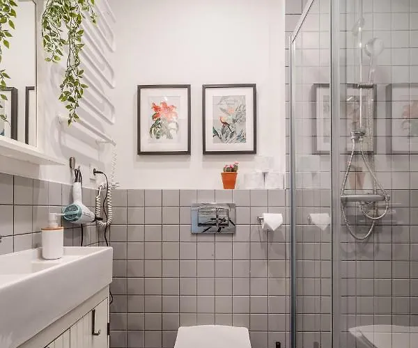 Rynek Stare 5 - Klima Netflix * Wroclaw